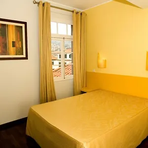 Residencial Chafariz Pensión